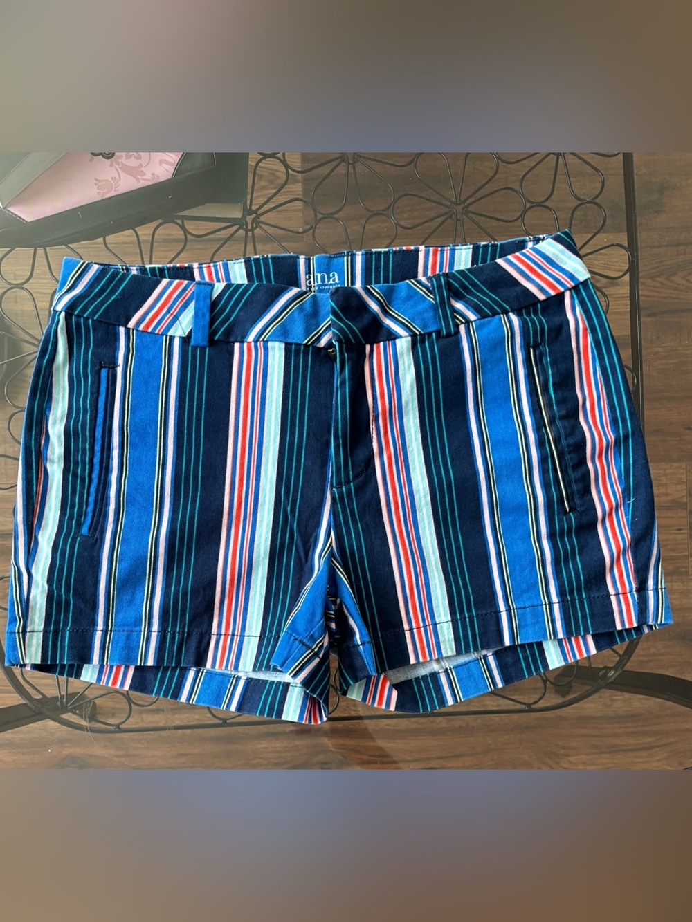 ANA A New Approach Women's
Striped Twill Shorts, Size 4